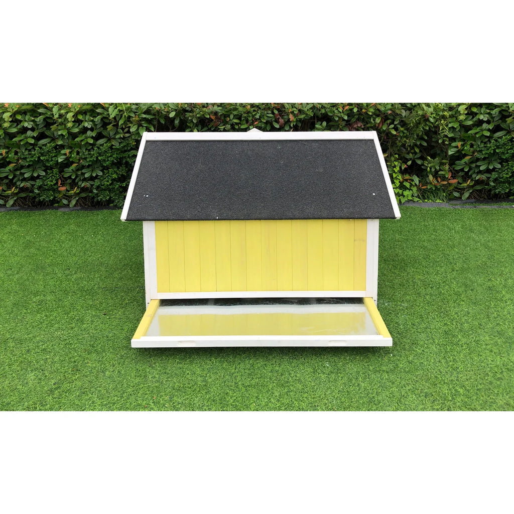 Hanover Outdoor Wooden Chicken Coop with Ramp, Large Wire Mesh Run, Waterproof Roof, Removable Tray 2.8 Ft. x 5.9 Ft. x 3.8 Ft.