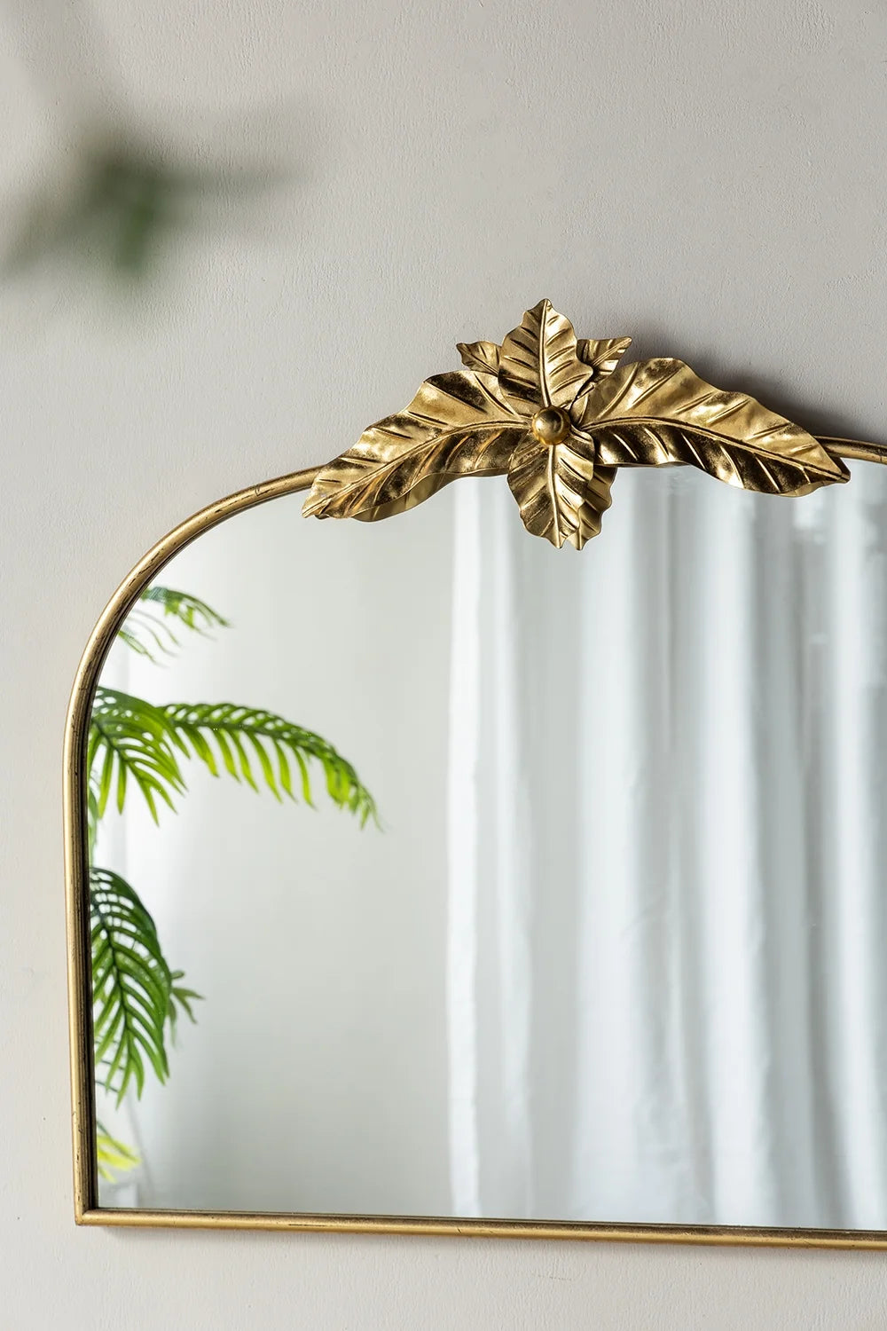 A&B Home Arched Gold Wall Mirror with Leaf Accent 39.6" x 2" x 35"