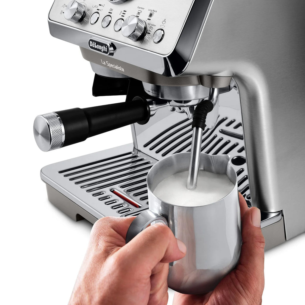 De'Longhi La Specialista Arte Evo Espresso Machines with Cold Brew Technology