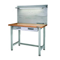 Établi commercial robuste Seville Classics UltraHD avec éclairage et panneau perforé, granite, 48 po L x 24 po P x 65,5 po H