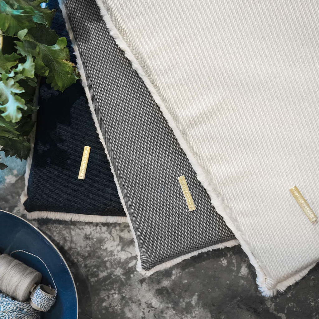 Cage Mat in Denim Variant 2