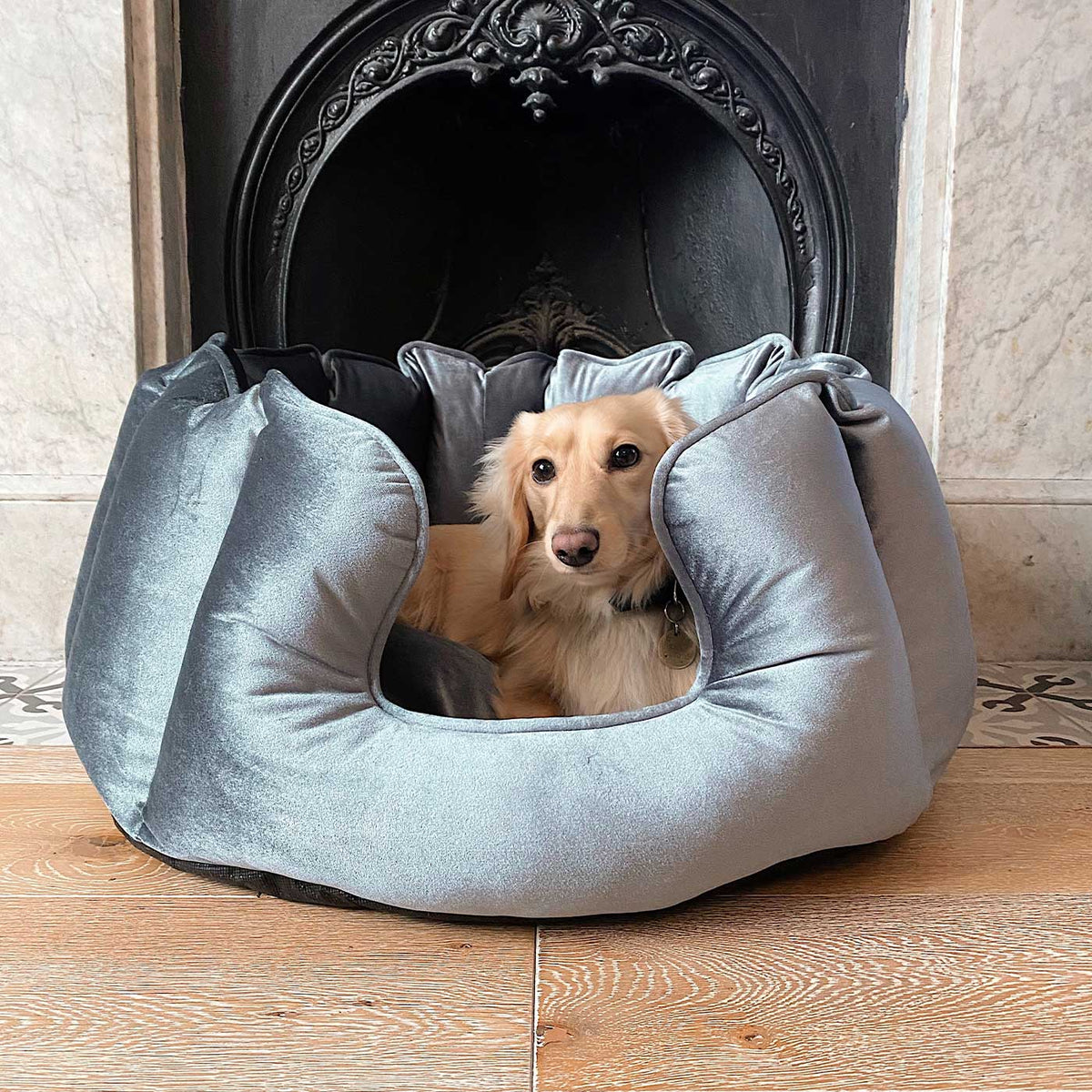 Lit pour chien à bords hauts en velours