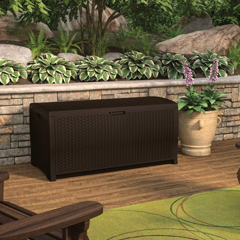 Coffre de rangement en résine Suncast de 99 gallons - Brun moka - DBW9200 - 52 po P x 27,5 po H x 27,6 po L