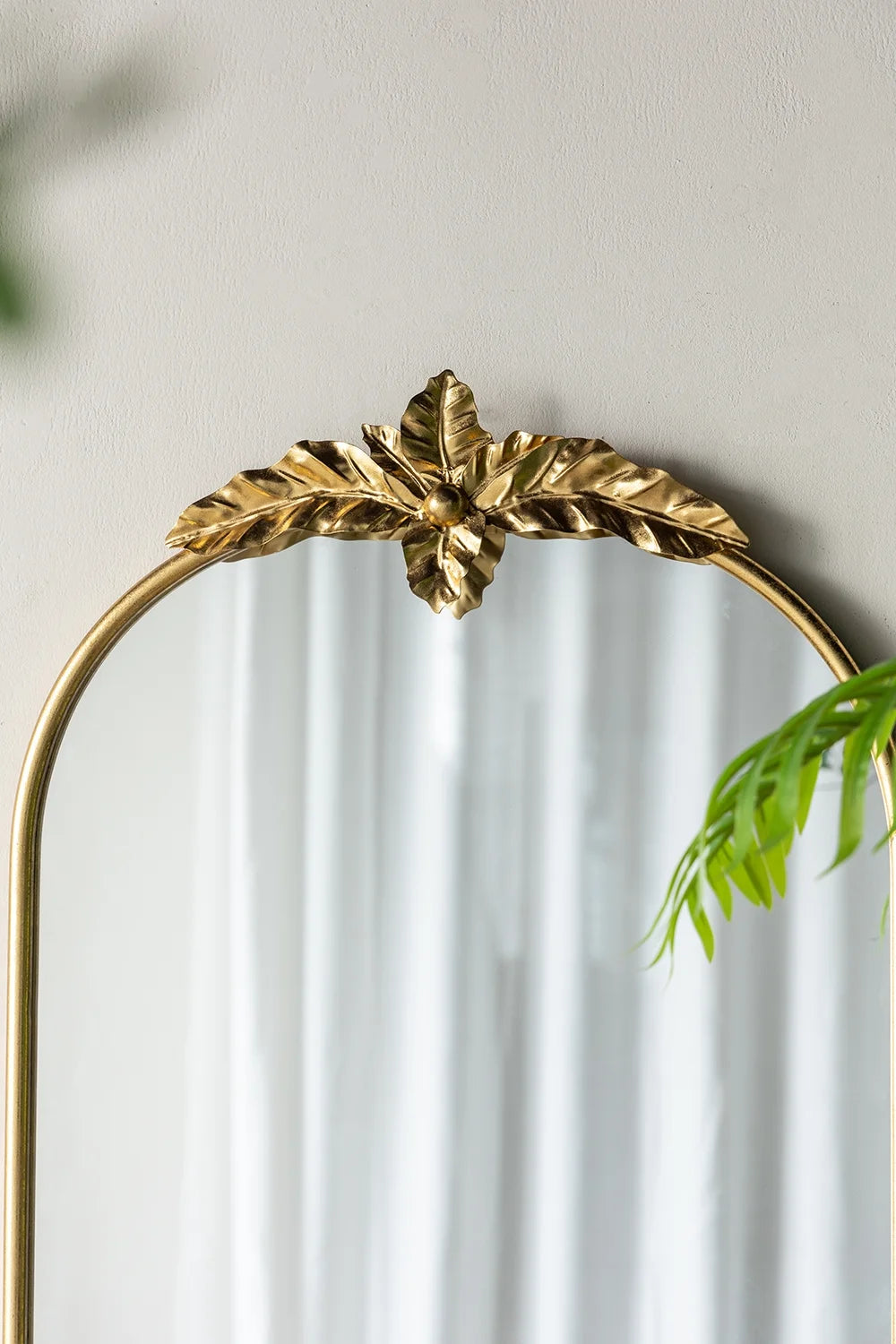 A&B Home Arched Gold Wall Mirror with Leaf Accent 39.6" x 2" x 35"