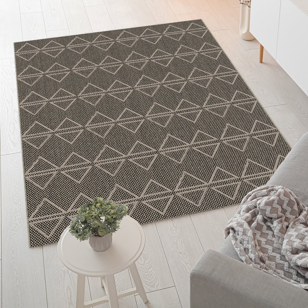 Lyon Rug by Baldosa, Dark Jute, 4' x 6'