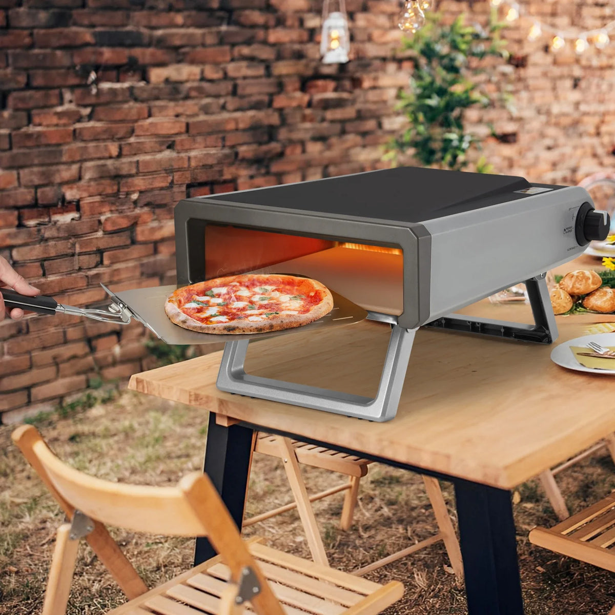 Four à pizza extérieur au propane Wildbreak, 57,9 x 41,9 x 18 cm, avec kit d'accessoires, argent et noir