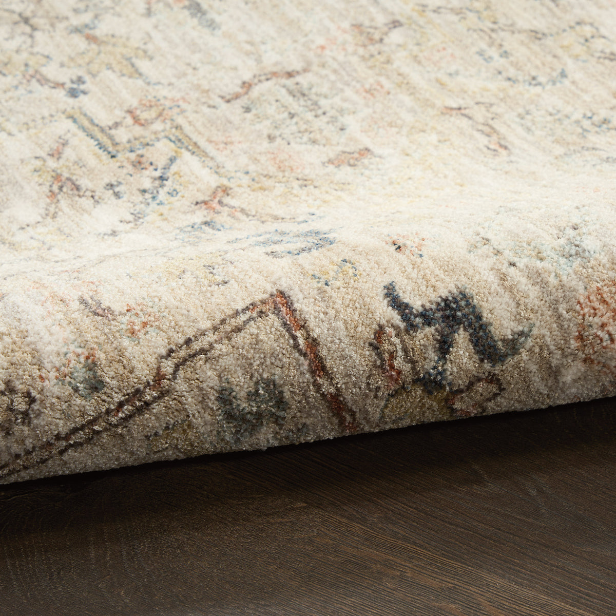 Nourison Antiqua Runner Rug, Rose 2'2" x 10'