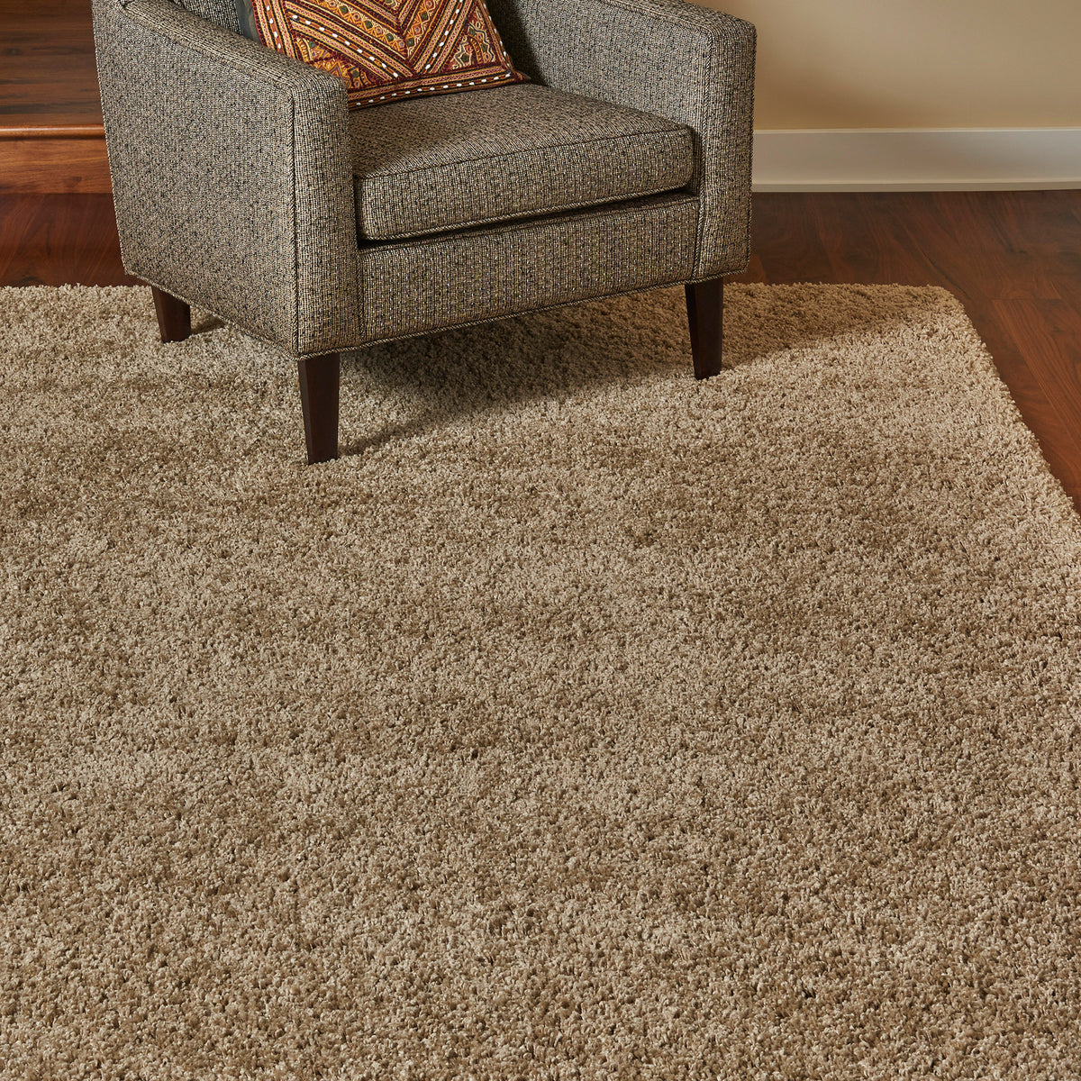 Thomasville Marketplace Luxury Shag Rug Collection, 6'6" x 9'6"