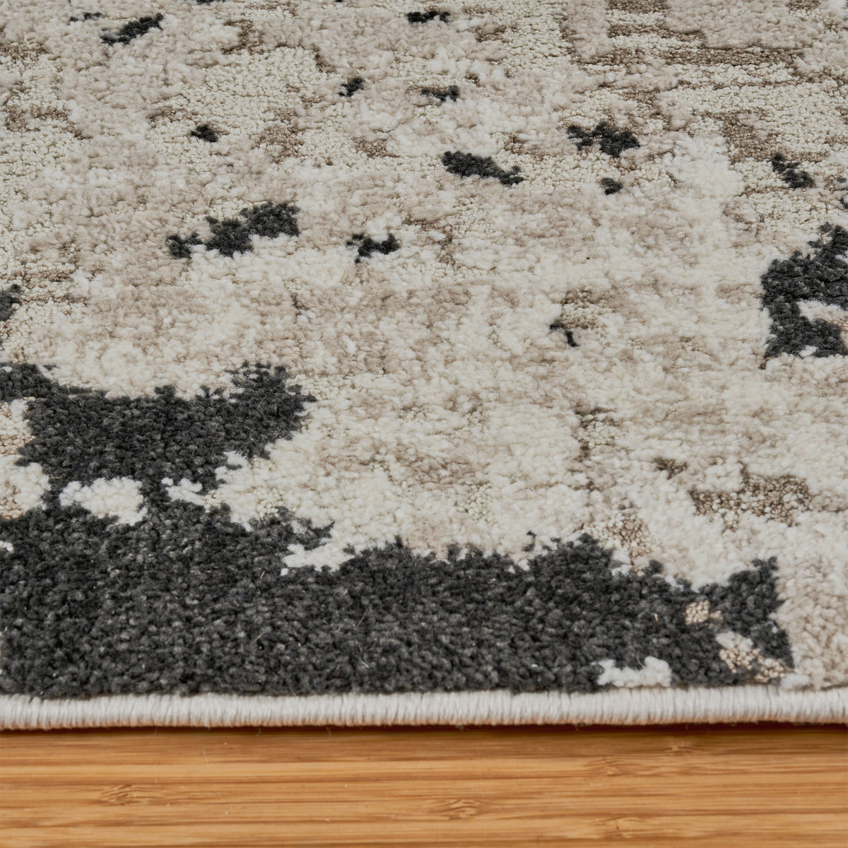 Solaris Area Rug, Argent Charcoal, 5'3" x 7'